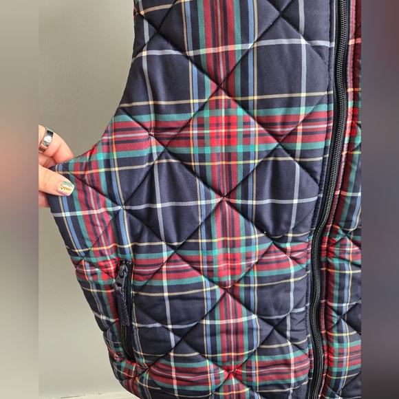 Vera Bradley Plaid Puffer Vest Christmas Winter - Picture 2 of 9